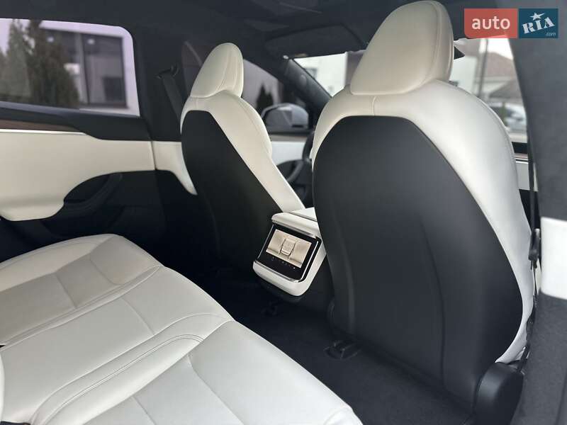 Лифтбек Tesla Model S 2022 в Виннице фото 22 Лифтбек Tesla Model S 2022 в Виннице