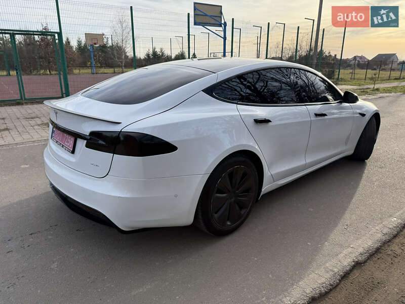 Лифтбек Tesla Model S 2021 в Ужгороде фото 6 Лифтбек Tesla Model S 2021 в Ужгороде