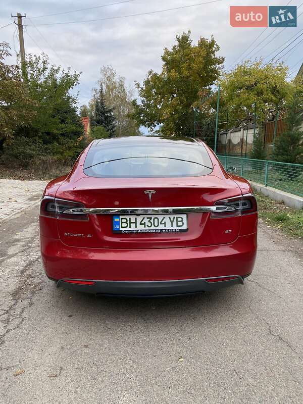 Лифтбек Tesla Model S 2013 в Одессе фото 5 Лифтбек Tesla Model S 2013 в Одессе
