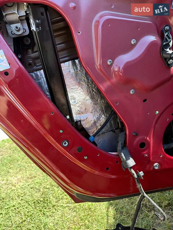 Лифтбек Tesla Model S 2021 в Львове фото 117 Лифтбек Tesla Model S 2021 в Львове