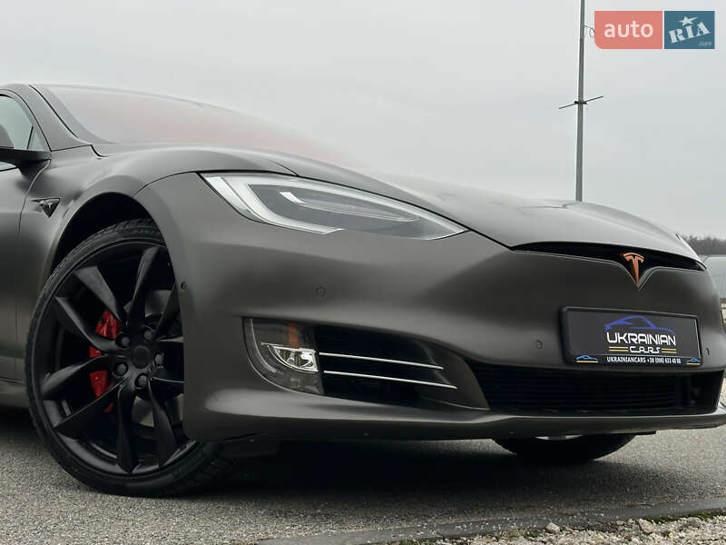 Лифтбек Tesla Model S 2018 в Днепре