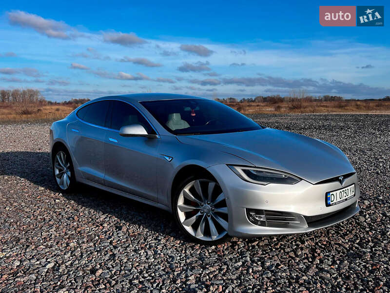 Лифтбек Tesla Model S 2016 в Виннице фото 2 Лифтбек Tesla Model S 2016 в Виннице