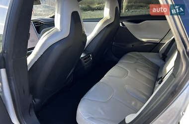 Лифтбек Tesla Model S 2016 в Украинке