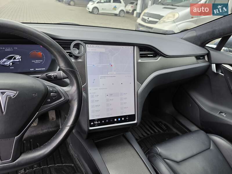 Лифтбек Tesla Model S 2019 в Ровно фото 18 Лифтбек Tesla Model S 2019 в Ровно