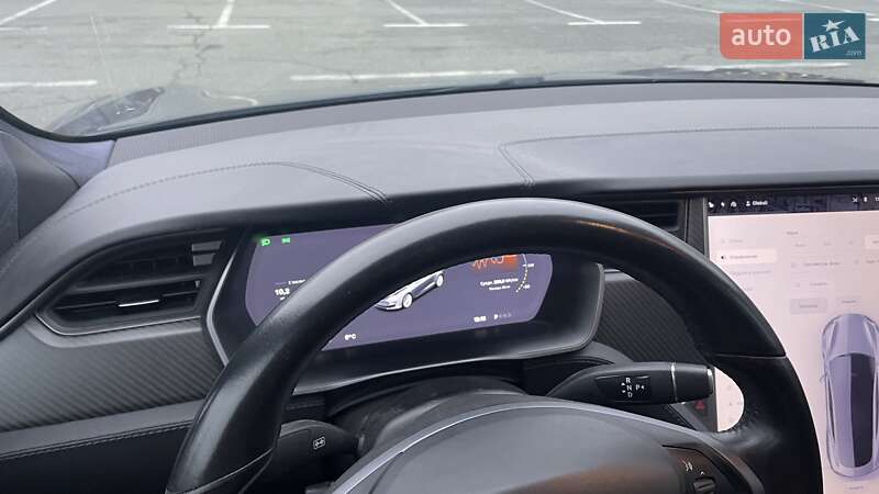Лифтбек Tesla Model S 2018 в Киеве фото 40 Лифтбек Tesla Model S 2018 в Киеве