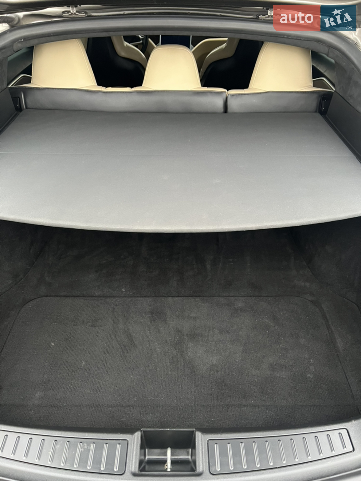 2015 Tesla Model S - мініатюра 13