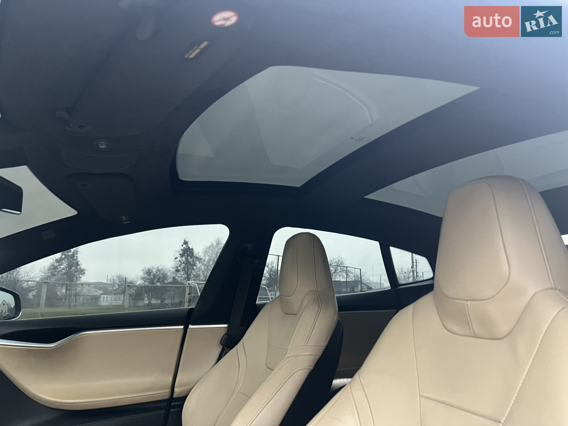 2015 Tesla Model S - мініатюра 27