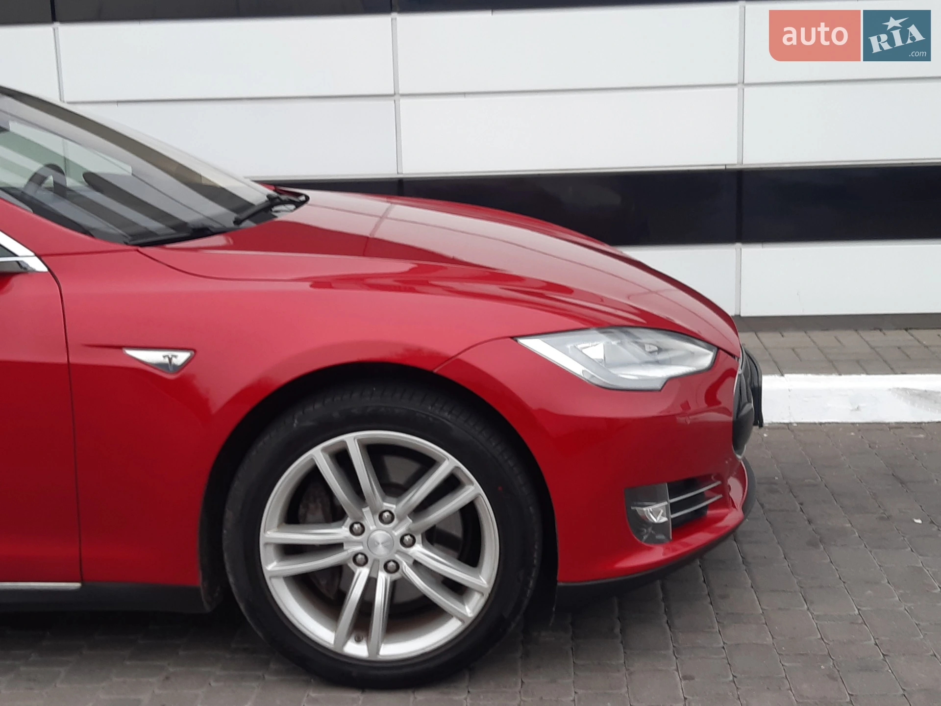 2014 Tesla Model S - мініатюра 15