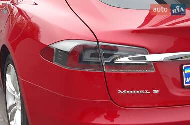 Лифтбек Tesla Model S 2014 в Ровно