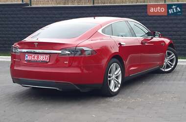 Лифтбек Tesla Model S 2014 в Ровно