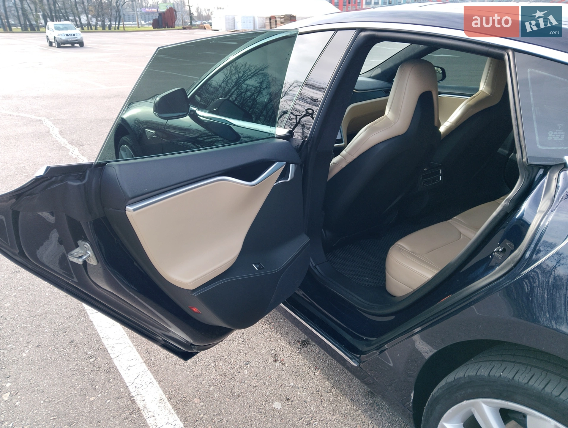 2014 Tesla Model S - мініатюра 12