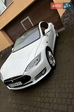 Лифтбек Tesla Model S 2013 в Львове