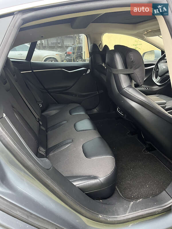 Лифтбек Tesla Model S 2014 в Житомире фото 8 Лифтбек Tesla Model S 2014 в Житомире