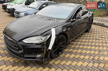 Ліфтбек Tesla Model S 2013 в Миколаєві