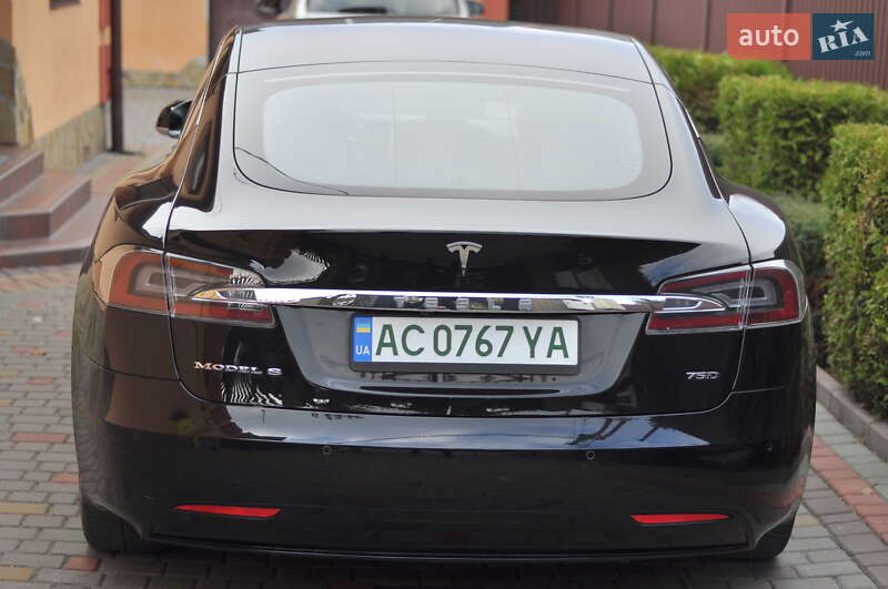 Лифтбек Tesla Model S 2018 в Ковеле фото 16 Лифтбек Tesla Model S 2018 в Ковеле