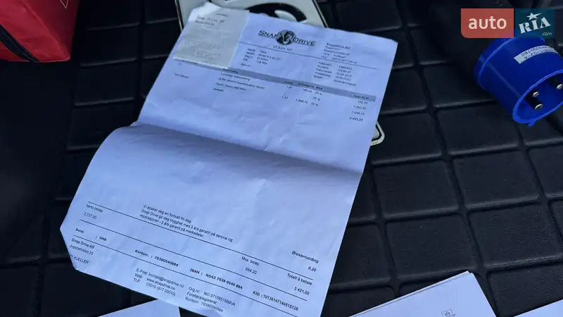 Лифтбек Tesla Model S 2013 в Виннице документ 3 фото Лифтбек Tesla Model S 2013 в Виннице документ