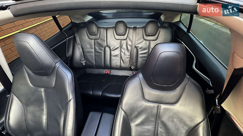 Лифтбек Tesla Model S 2013 в Виннице фото 30 Лифтбек Tesla Model S 2013 в Виннице