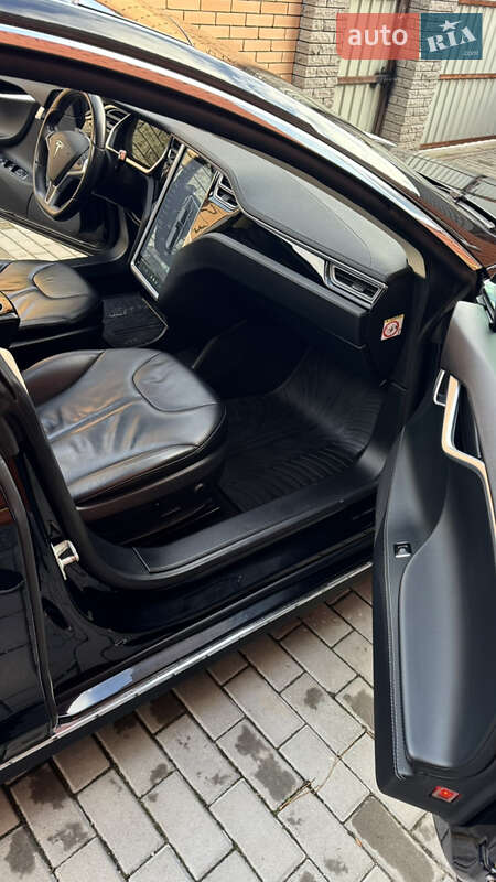 Лифтбек Tesla Model S 2013 в Виннице фото 41 Лифтбек Tesla Model S 2013 в Виннице