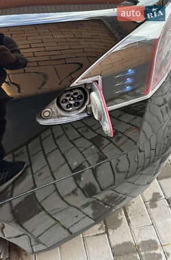 Лифтбек Tesla Model S 2013 в Виннице