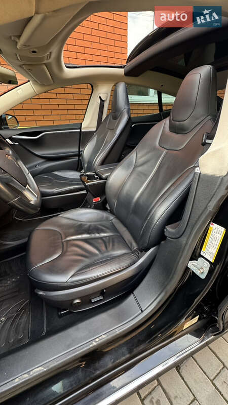 Лифтбек Tesla Model S 2013 в Виннице фото 47 Лифтбек Tesla Model S 2013 в Виннице
