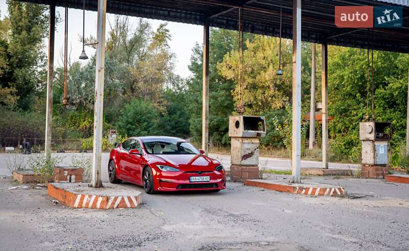 Лифтбек Tesla Model S 2022 в Киеве фото 8 Лифтбек Tesla Model S 2022 в Киеве