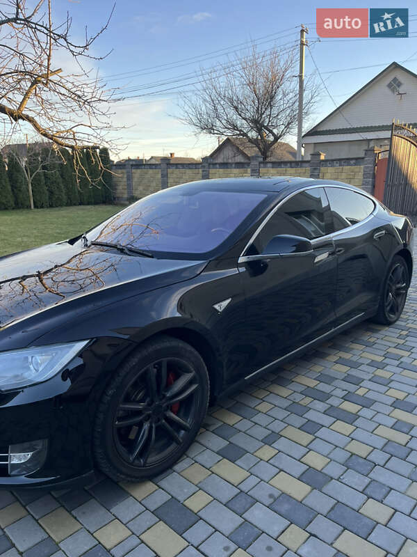 Лифтбек Tesla Model S 2013 в Корце фото 7 Лифтбек Tesla Model S 2013 в Корце