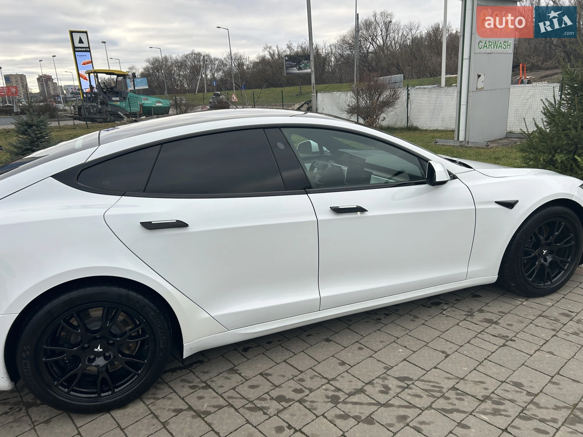 2022 Tesla Model S - мініатюра 3