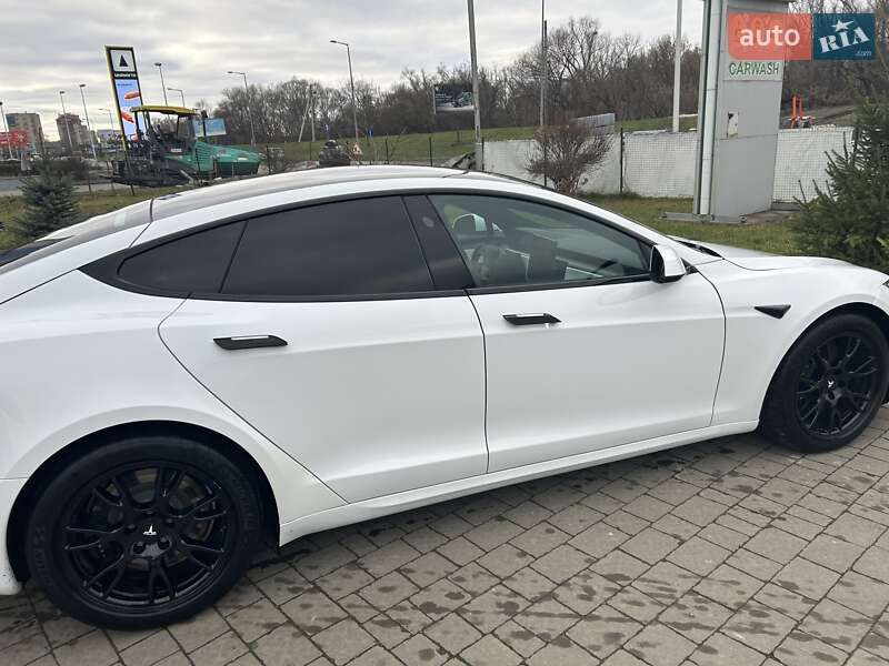 Лифтбек Tesla Model S 2022 в Ивано-Франковске фото 3 Лифтбек Tesla Model S 2022 в Ивано-Франковске