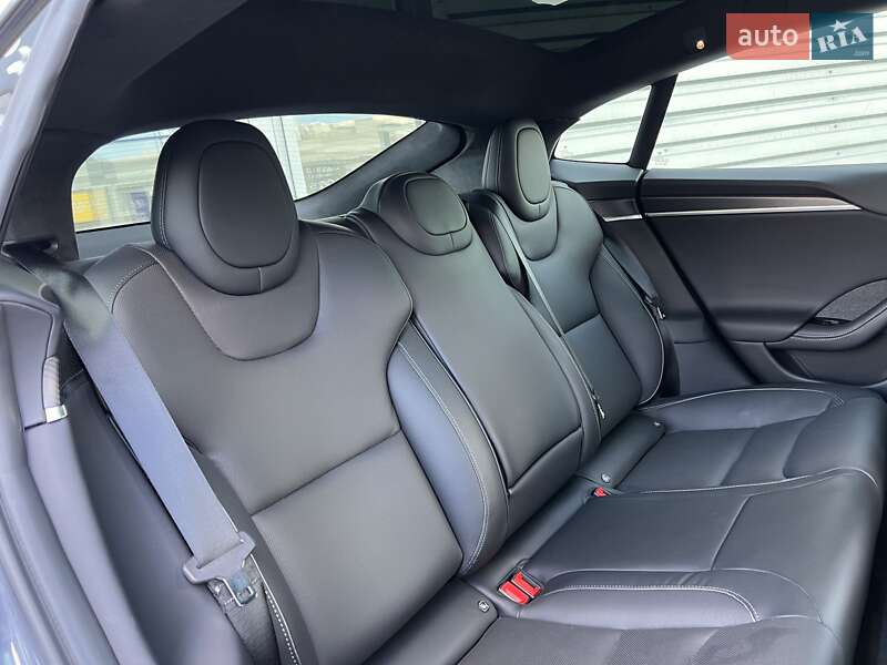Лифтбек Tesla Model S 2022 в Киеве фото 29 Лифтбек Tesla Model S 2022 в Киеве