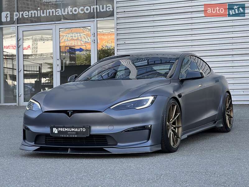 Лифтбек Tesla Model S 2022 в Киеве фото 8 Лифтбек Tesla Model S 2022 в Киеве
