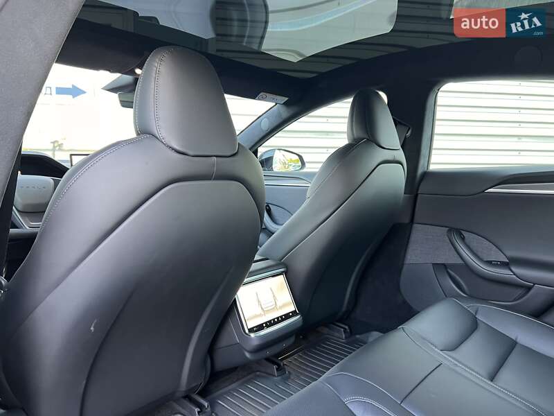 Лифтбек Tesla Model S 2022 в Киеве фото 26 Лифтбек Tesla Model S 2022 в Киеве