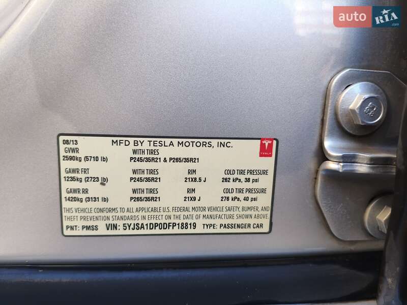 Лифтбек Tesla Model S 2013 в Ивано-Франковске фото 13 Лифтбек Tesla Model S 2013 в Ивано-Франковске