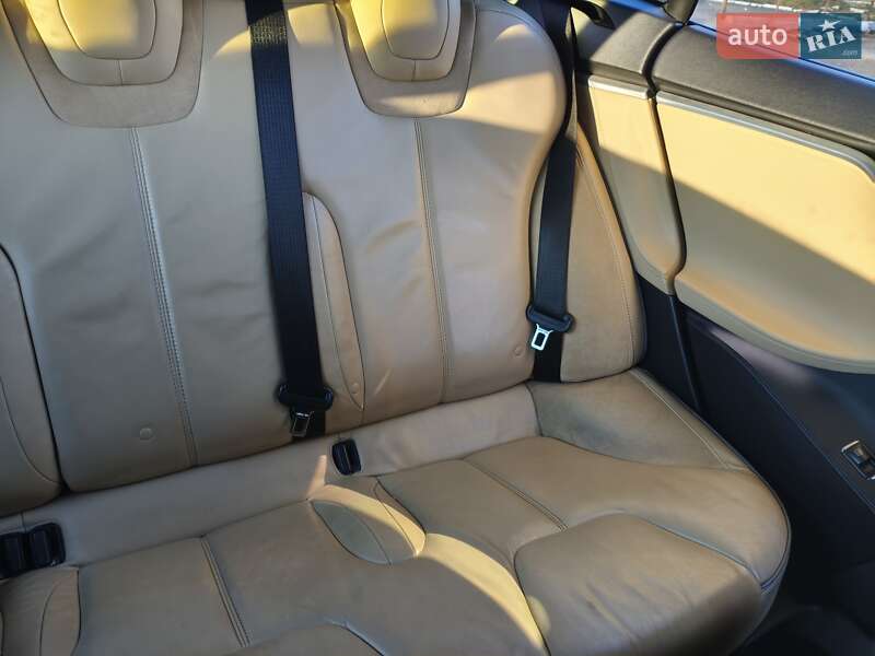 Лифтбек Tesla Model S 2013 в Ивано-Франковске фото 27 Лифтбек Tesla Model S 2013 в Ивано-Франковске