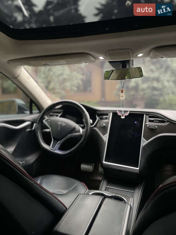 Лифтбек Tesla Model S 2012 в Харькове фото 2 Лифтбек Tesla Model S 2012 в Харькове