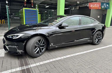 Лифтбек Tesla Model S 2024 в Киеве