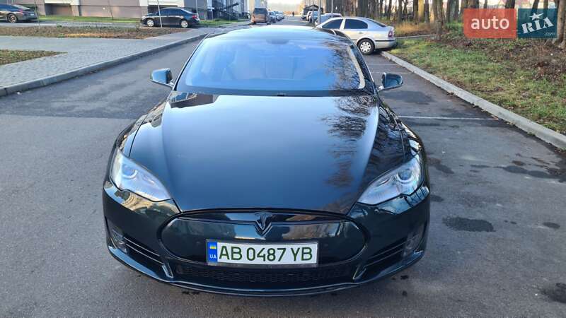 Лифтбек Tesla Model S 2013 в Виннице фото 22 Лифтбек Tesla Model S 2013 в Виннице