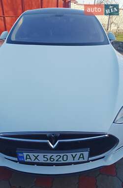 Лифтбек Tesla Model S 2014 в Днепре