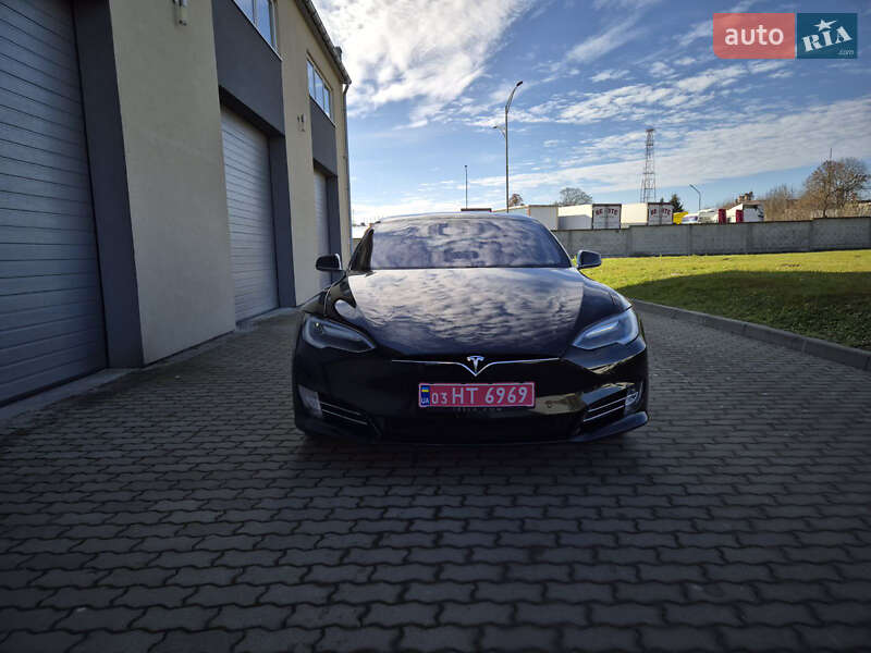 Лифтбек Tesla Model S 2017 в Радехове фото 4 Лифтбек Tesla Model S 2017 в Радехове