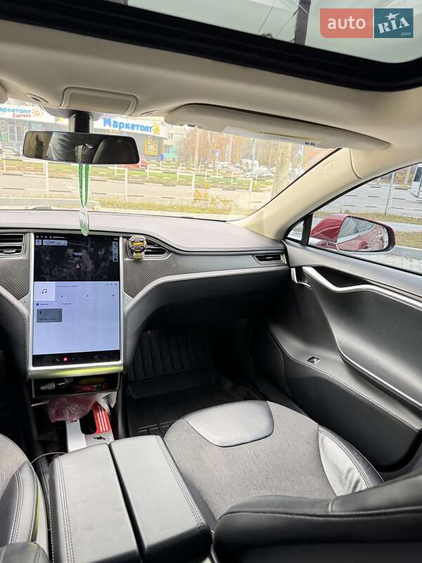 Лифтбек Tesla Model S 2014 в Полтаве фото 50 Лифтбек Tesla Model S 2014 в Полтаве