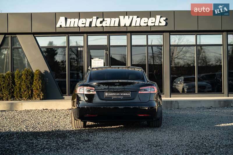 Лифтбек Tesla Model S 2021 в Черновцах фото 6 Лифтбек Tesla Model S 2021 в Черновцах