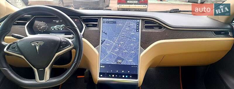 Лифтбек Tesla Model S 2013 в Харькове фото 10 Лифтбек Tesla Model S 2013 в Харькове