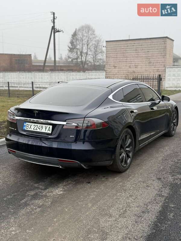 Лифтбек Tesla Model S 2014 в Хмельницком фото 8 Лифтбек Tesla Model S 2014 в Хмельницком