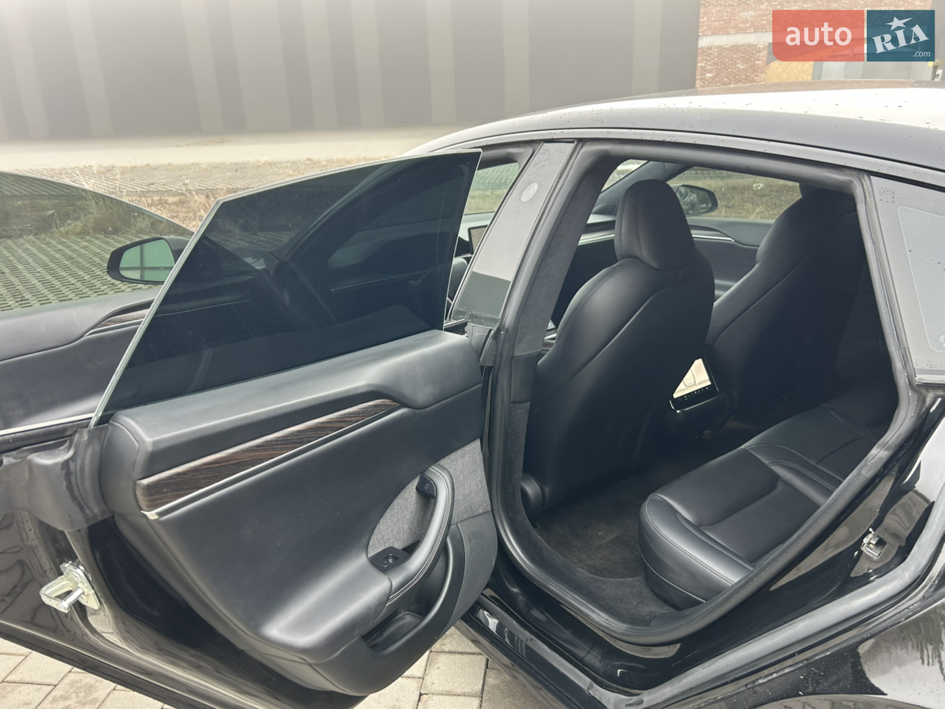 2021 Tesla Model S - мініатюра 37