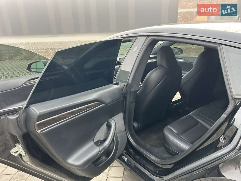 Ліфтбек Tesla Model S 2021 в Хмельницькому