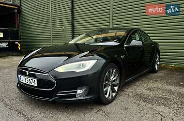 Лифтбек Tesla Model S 2014 в Луцке