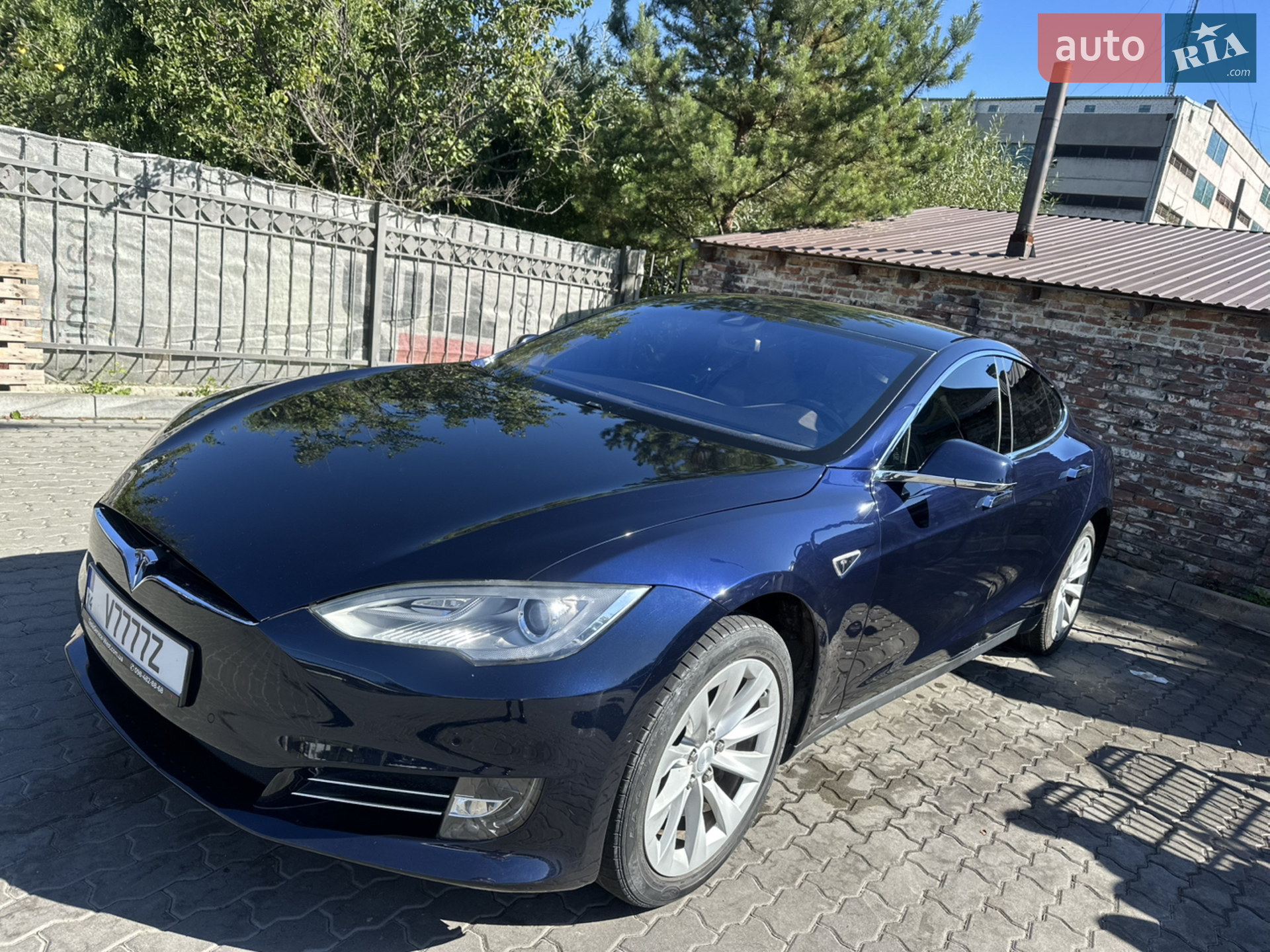 2015 Tesla Model S - мініатюра 7