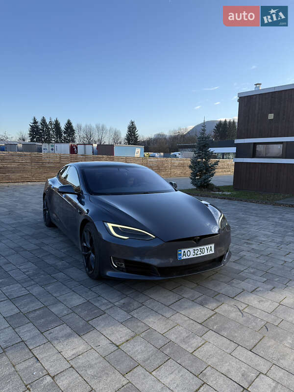 Tesla Model S 2019 Tesla Model S 2019