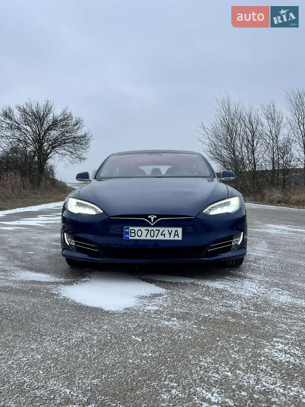 Лифтбек Tesla Model S 2020 в Тернополе