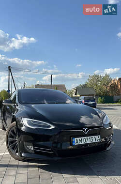 Лифтбек Tesla Model S 2018 в Виннице фото 23 Лифтбек Tesla Model S 2018 в Виннице