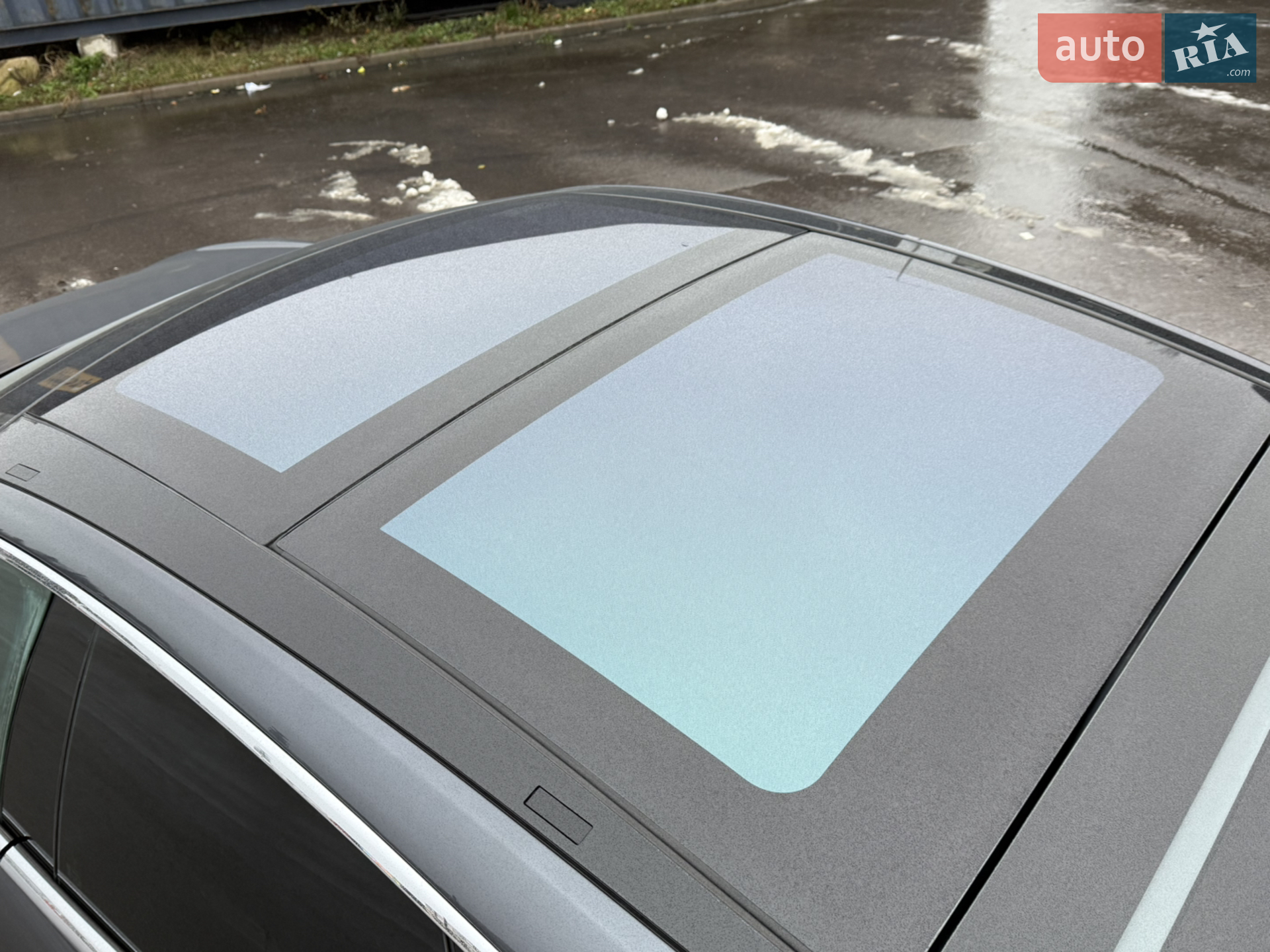 2015 Tesla Model S - мініатюра 31